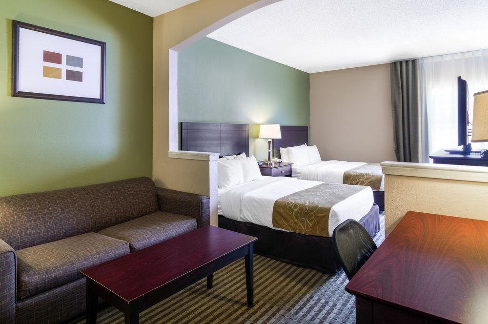 Quality Suites Irving-Las Colinas Esterno foto