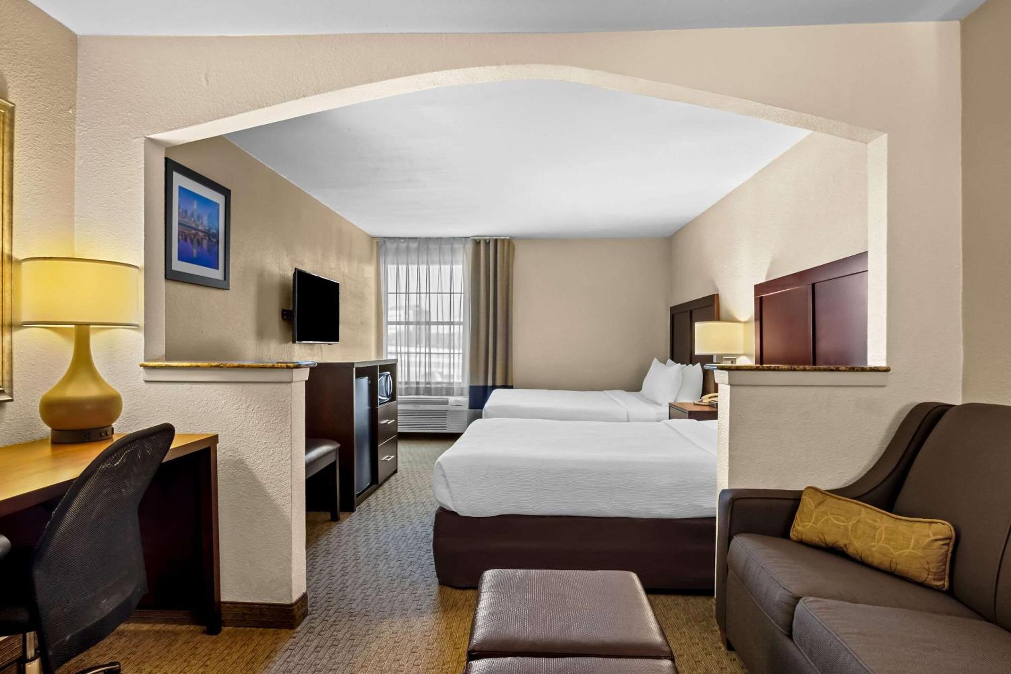 Quality Suites Irving-Las Colinas Esterno foto
