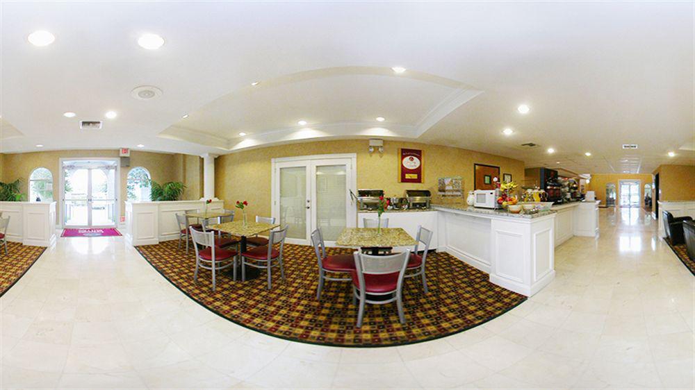 Quality Suites Irving-Las Colinas Esterno foto