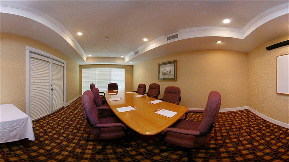 Quality Suites Irving-Las Colinas Esterno foto